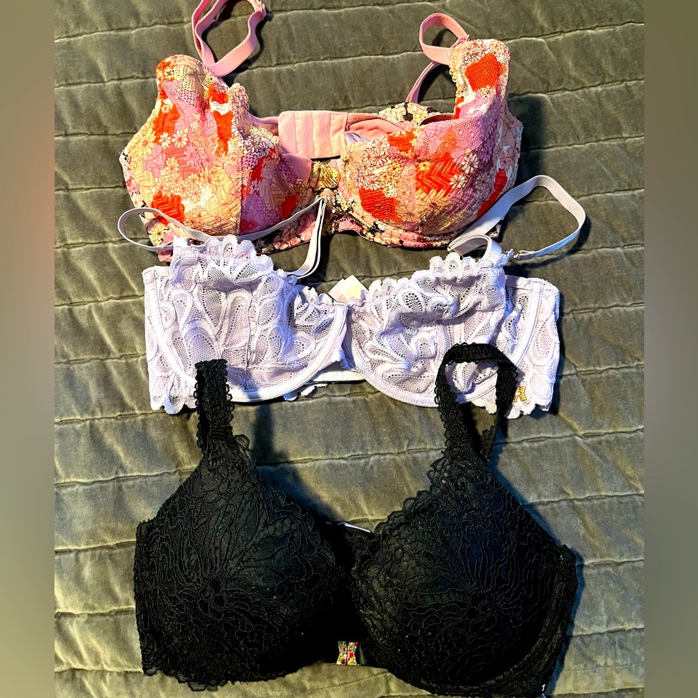 34DD Bras | Savage x Fenty